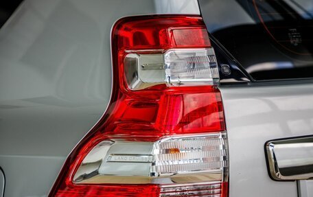 Toyota Land Cruiser Prado 150 рестайлинг 2, 2014 год, 3 598 000 рублей, 11 фотография