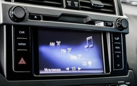 Toyota Land Cruiser Prado 150 рестайлинг 2, 2014 год, 3 598 000 рублей, 20 фотография