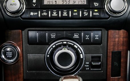 Toyota Land Cruiser Prado 150 рестайлинг 2, 2014 год, 3 598 000 рублей, 34 фотография