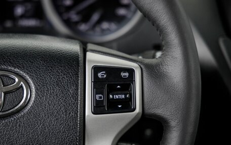 Toyota Land Cruiser Prado 150 рестайлинг 2, 2014 год, 3 598 000 рублей, 38 фотография