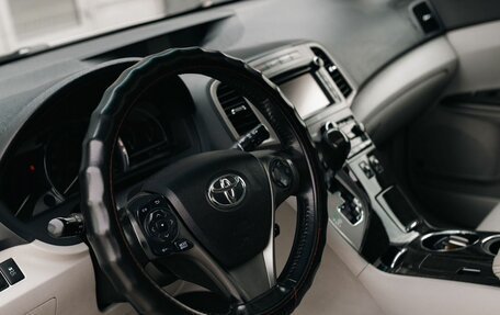 Toyota Venza I, 2014 год, 2 240 000 рублей, 13 фотография