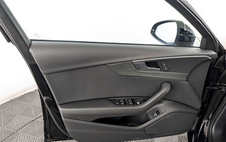 Audi A4, 2019 год, 2 965 000 рублей, 19 фотография