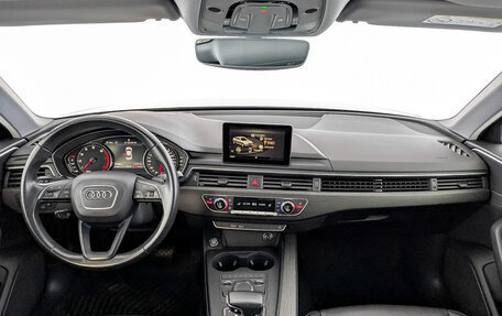 Audi A4, 2019 год, 2 965 000 рублей, 14 фотография