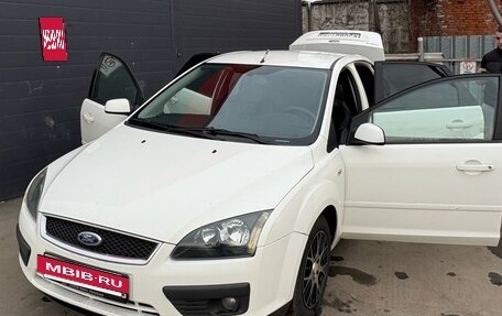 Ford Focus II рестайлинг, 2005 год, 470 000 рублей, 4 фотография