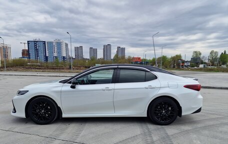 Toyota Camry, 2021 год, 3 200 000 рублей, 4 фотография