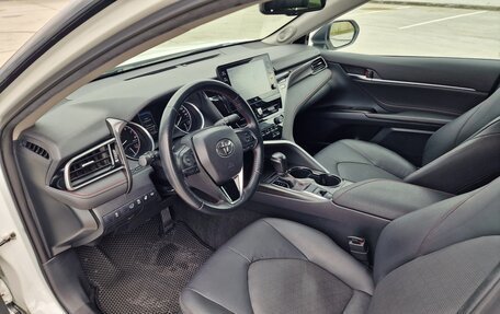 Toyota Camry, 2021 год, 3 200 000 рублей, 11 фотография