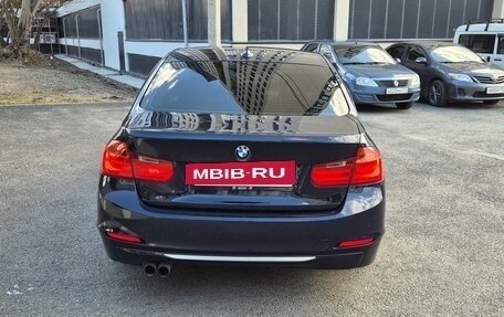 BMW 3 серия, 2011 год, 1 950 000 рублей, 7 фотография