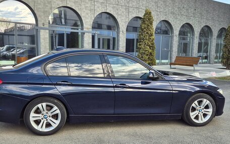 BMW 3 серия, 2011 год, 1 950 000 рублей, 18 фотография
