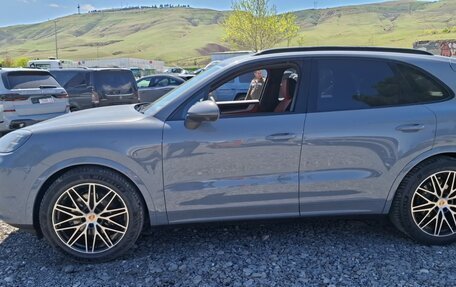 Porsche Cayenne III, 2025 год, 18 490 000 рублей, 2 фотография