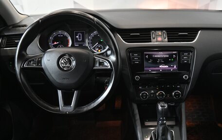 Skoda Octavia, 2017 год, 1 820 000 рублей, 15 фотография