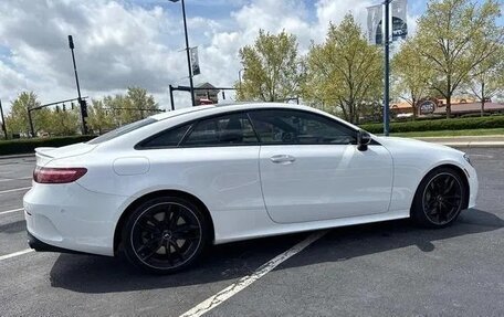 Mercedes-Benz E-Класс AMG, 2022 год, 7 135 000 рублей, 5 фотография