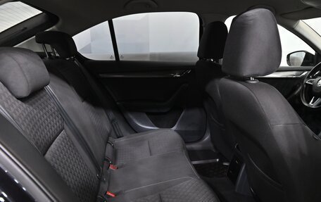 Skoda Octavia, 2017 год, 1 820 000 рублей, 17 фотография