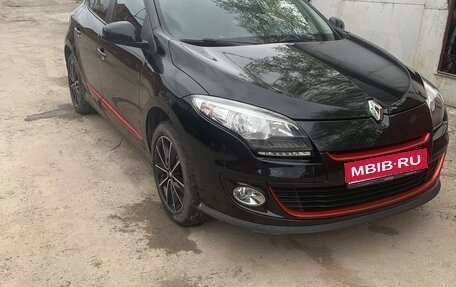Renault Megane III, 2013 год, 900 000 рублей, 1 фотография
