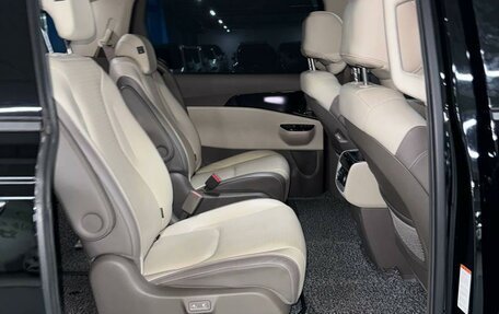 KIA Carnival, 2020 год, 2 480 000 рублей, 10 фотография