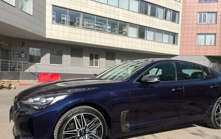 KIA Stinger I, 2022 год, 3 520 000 рублей, 4 фотография
