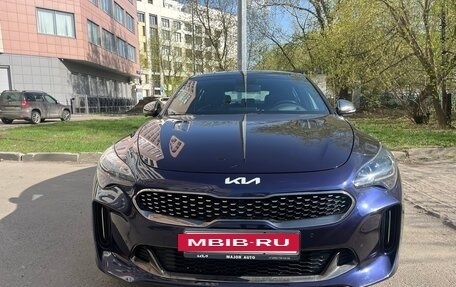 KIA Stinger I, 2022 год, 3 520 000 рублей, 2 фотография