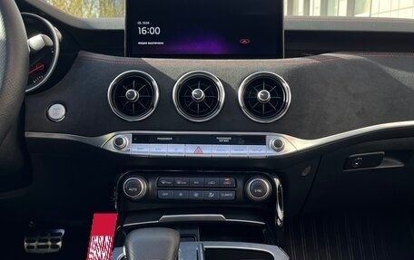 KIA Stinger I, 2022 год, 3 520 000 рублей, 19 фотография