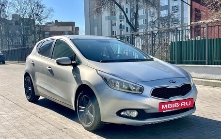 KIA cee'd III, 2015 год, 1 150 000 рублей, 2 фотография