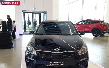 KIA Rio IV, 2018 год, 1 595 000 рублей, 3 фотография