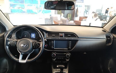 KIA Rio IV, 2018 год, 1 595 000 рублей, 14 фотография
