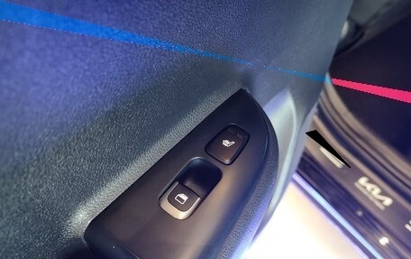 KIA Rio IV, 2018 год, 1 595 000 рублей, 26 фотография