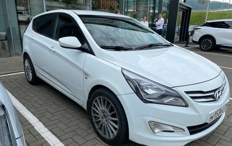 Hyundai Solaris II рестайлинг, 2015 год, 1 100 000 рублей, 2 фотография