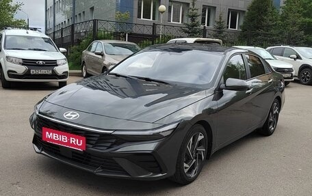 Hyundai Elantra, 2023 год, 2 100 000 рублей, 3 фотография