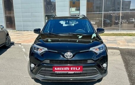 Toyota RAV4, 2018 год, 2 286 000 рублей, 3 фотография