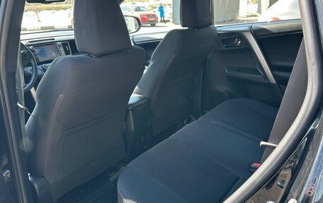 Toyota RAV4, 2018 год, 2 286 000 рублей, 16 фотография