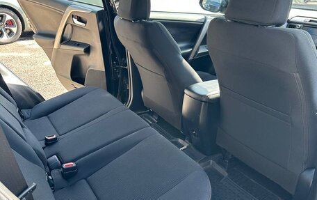 Toyota RAV4, 2018 год, 2 286 000 рублей, 14 фотография