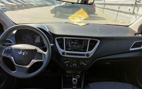 Hyundai Solaris II рестайлинг, 2021 год, 1 250 000 рублей, 8 фотография