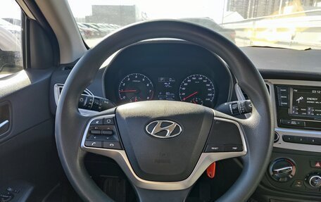 Hyundai Solaris II рестайлинг, 2021 год, 1 250 000 рублей, 7 фотография