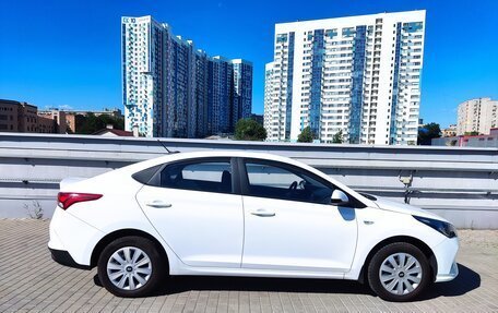 Hyundai Solaris II рестайлинг, 2021 год, 1 250 000 рублей, 6 фотография