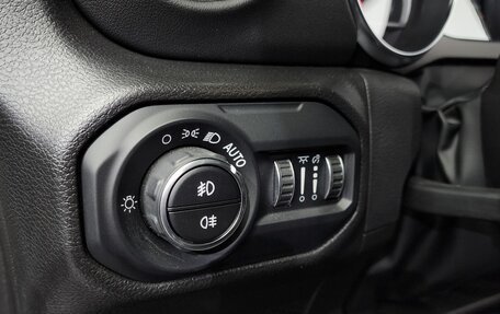 Jeep Wrangler, 2021 год, 3 643 000 рублей, 8 фотография