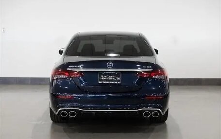 Mercedes-Benz E-Класс AMG, 2022 год, 7 700 000 рублей, 3 фотография