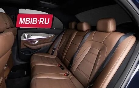 Mercedes-Benz E-Класс AMG, 2022 год, 7 700 000 рублей, 13 фотография