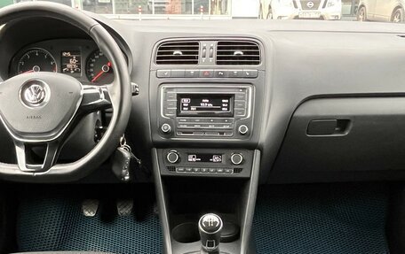 Volkswagen Polo VI (EU Market), 2017 год, 925 000 рублей, 18 фотография