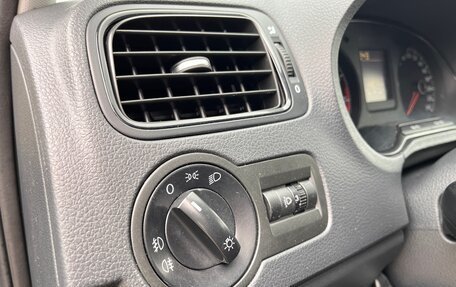 Volkswagen Polo VI (EU Market), 2017 год, 925 000 рублей, 30 фотография