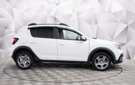 Renault Sandero II рестайлинг, 2021 год, 1 388 000 рублей, 5 фотография