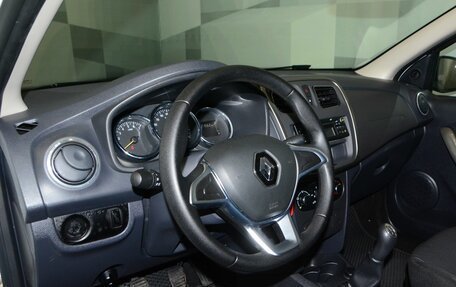 Renault Logan II, 2020 год, 830 000 рублей, 12 фотография