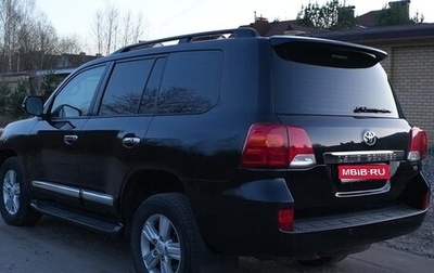 Toyota Land Cruiser 200, 2014 год, 3 647 000 рублей, 1 фотография
