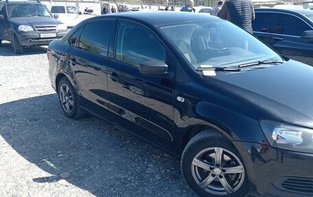 Volkswagen Polo VI (EU Market), 2013 год, 700 000 рублей, 5 фотография