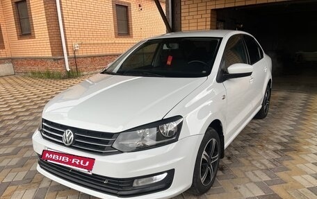 Volkswagen Polo VI (EU Market), 2015 год, 677 000 рублей, 3 фотография