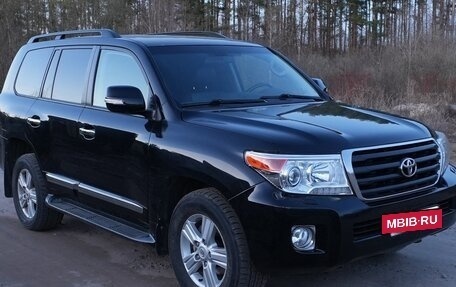 Toyota Land Cruiser 200, 2014 год, 3 647 000 рублей, 2 фотография