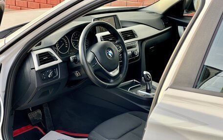 BMW 3 серия, 2015 год, 1 990 000 рублей, 19 фотография