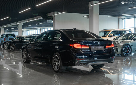 BMW 5 серия, 2023 год, 5 750 000 рублей, 5 фотография