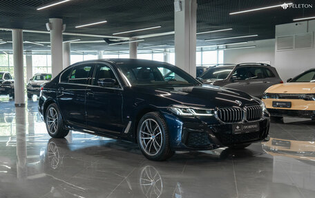 BMW 5 серия, 2023 год, 5 750 000 рублей, 2 фотография
