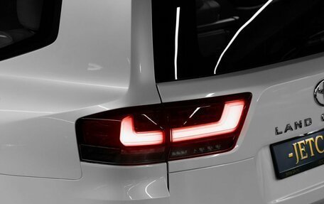 Toyota Land Cruiser, 2022 год, 13 685 000 рублей, 8 фотография