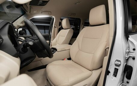 Toyota Land Cruiser, 2022 год, 13 685 000 рублей, 11 фотография