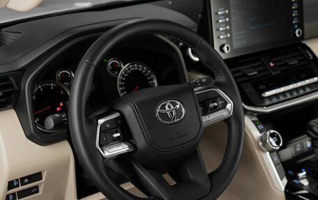 Toyota Land Cruiser, 2022 год, 13 685 000 рублей, 14 фотография